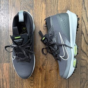 NWOT Nike Infinity Tour 2 GORE-TEX size 8.5 but fits like a 8